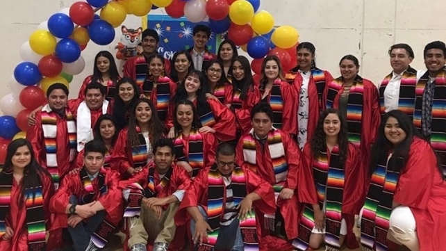 Latino Graduation (Graduación Latina)